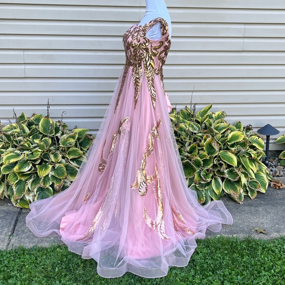 NWT Pink Off Shoulder Corset Back Gold Sequin Formal Cinderella Dress Gown - Picture 5 of 8